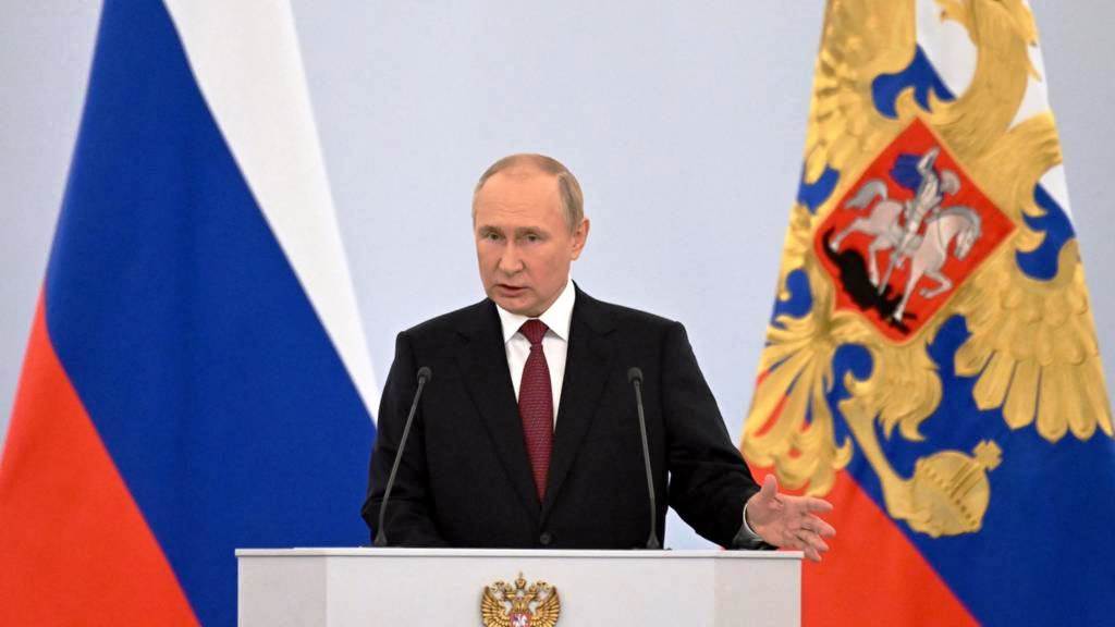Rusia shpall zyrtarisht aneksimin e 4 rajoneve te Ukraines